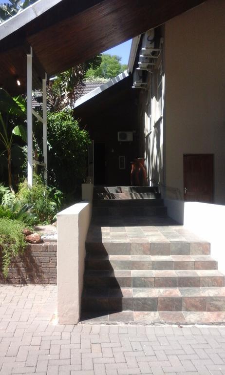 Rustenburg Guesthouse Екстериор снимка