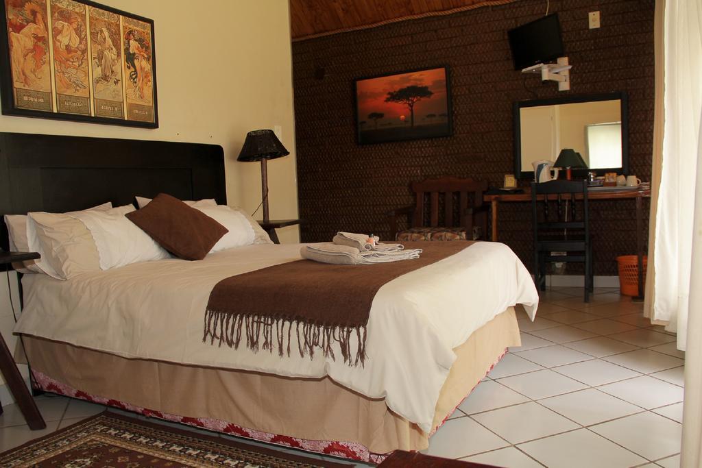 Rustenburg Guesthouse Екстериор снимка